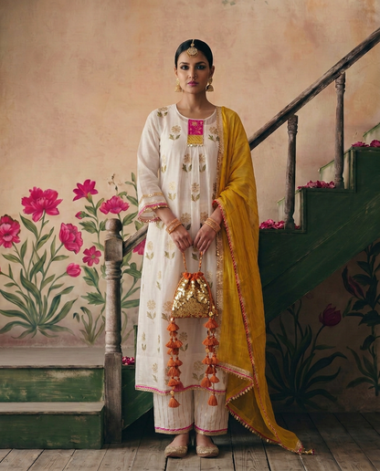 Off White gota flower placket kurta set