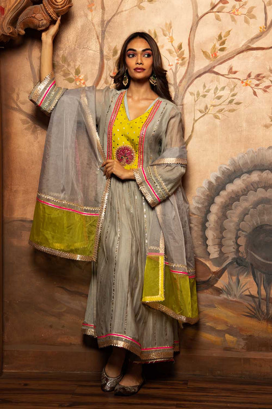 Grey pecock Embroidered kurta Set