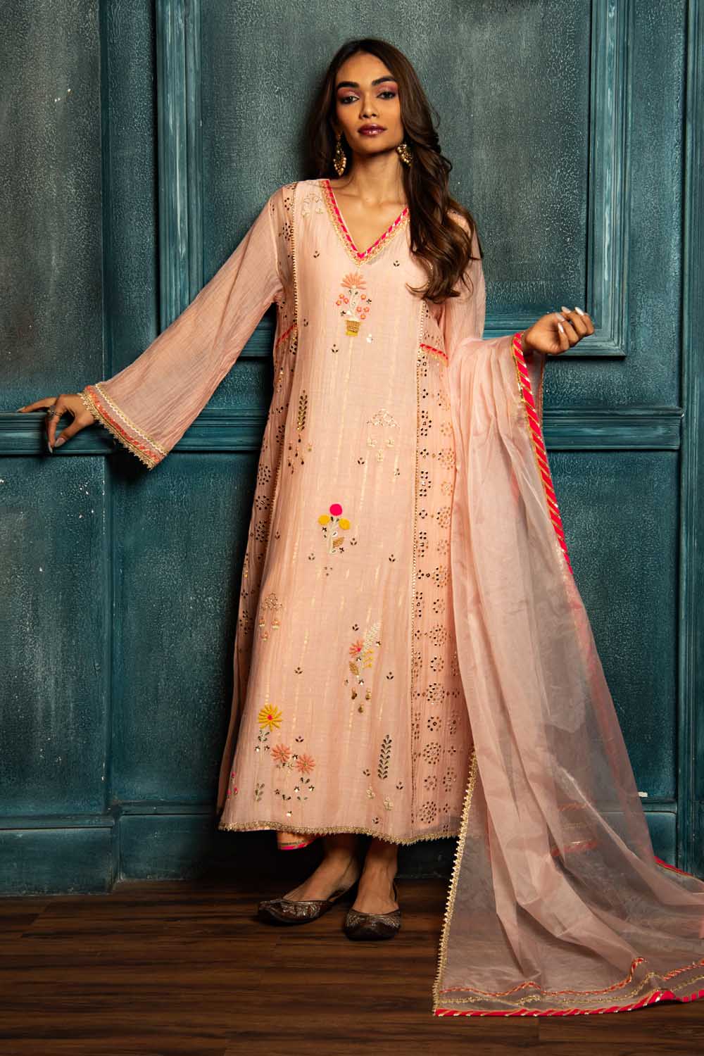 Pink Pearl Petal Rangrez Kurta Set