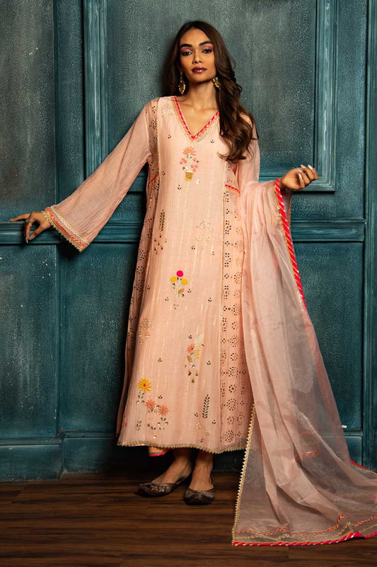 Pink Pearl Petal Rangrez Kurta Set
