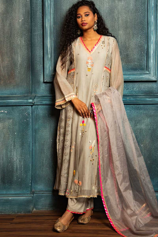 Grey Pearl Petal Rangrez Kurta Set